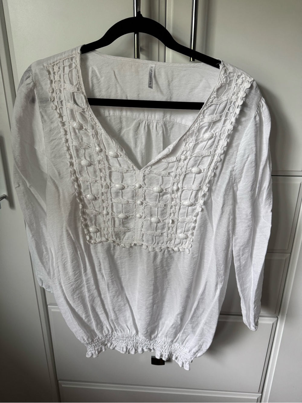 Passport White Embroidered V-Neck Peasant Blouse